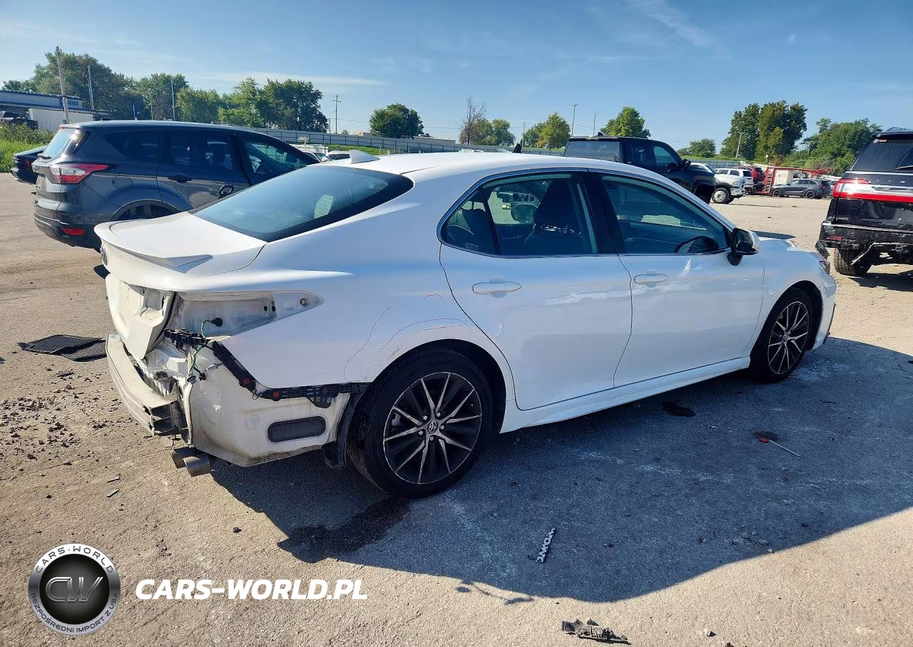 2023 Toyota Camry Se VIN:4T1G11AK1PU733884 - 3