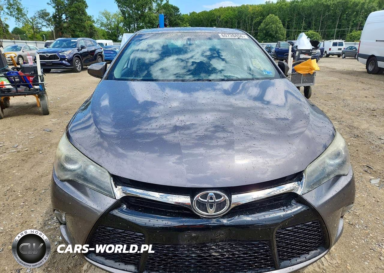 2016 Toyota Camry Se VIN:4T1BF1FK2GU126042 - 5