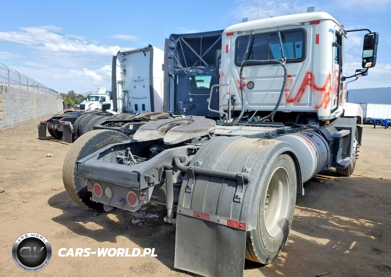 2019 Mack Anthem Semi Truck VIN:1M1AN4AY5KM001352 - 3
