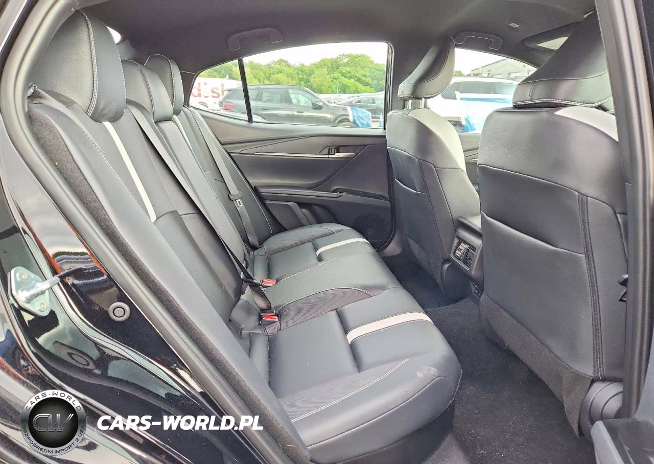 2026 Toyota Camry Se VIN:4T1DAACK4TU256104 - 10