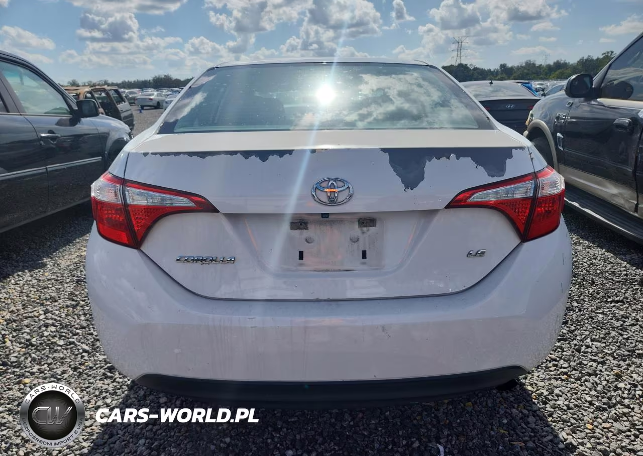 2015 Toyota Corolla Le VIN:5YFBURHE9FP333815 - 6