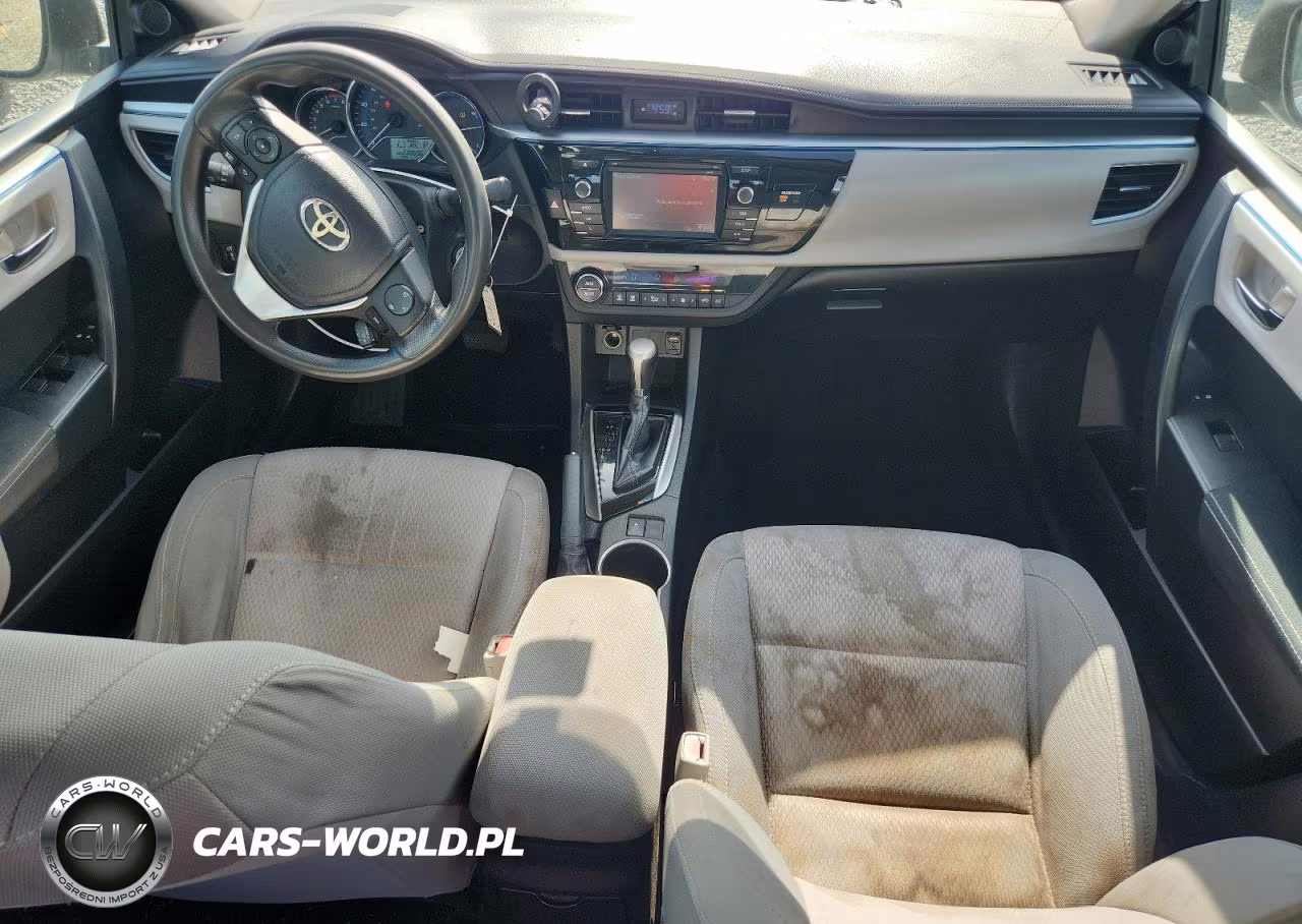2015 Toyota Corolla Le VIN:5YFBURHE9FP333815 - 8