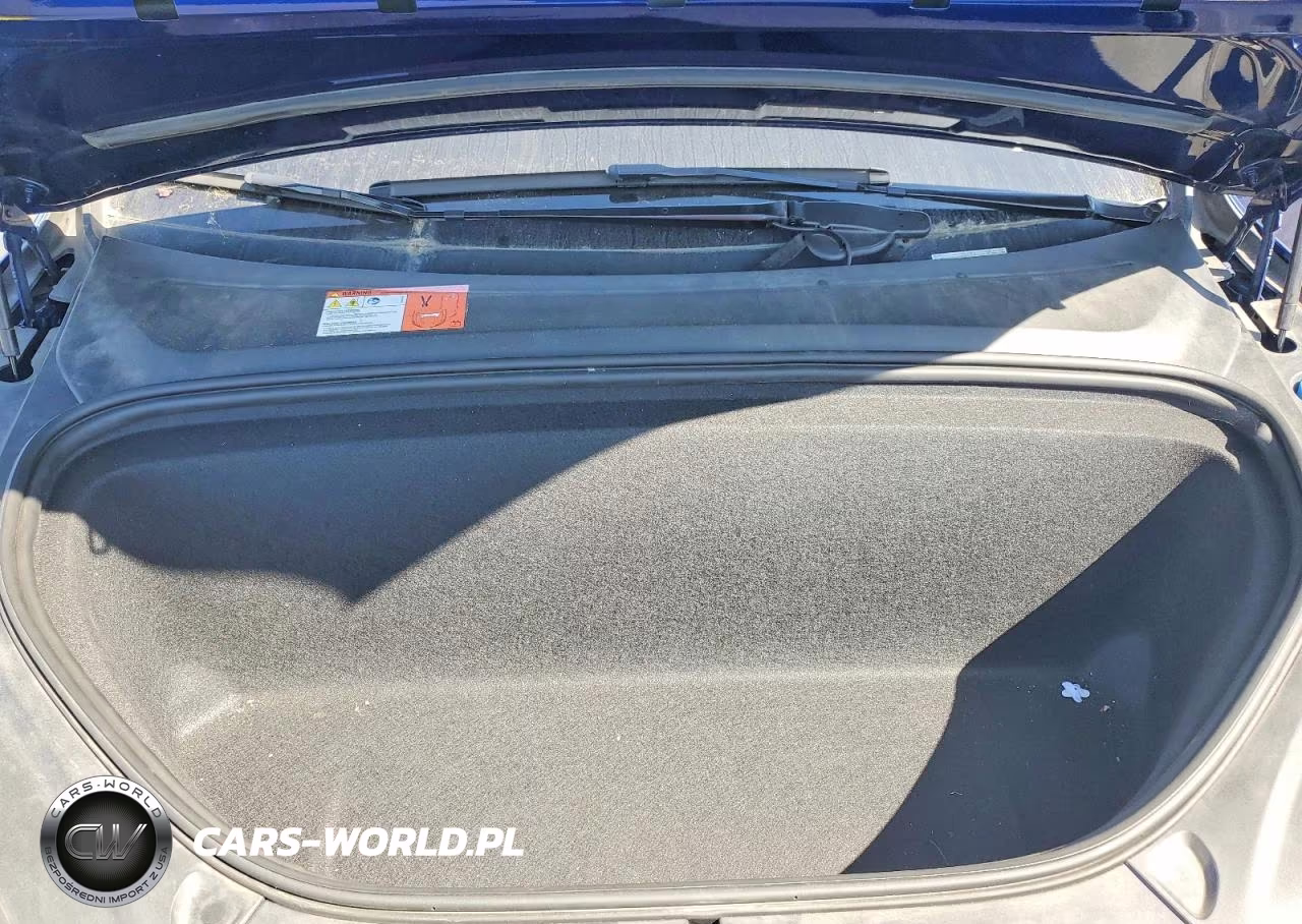 2016 Tesla Model X VIN:5YJXCBE27GF015649 - 11