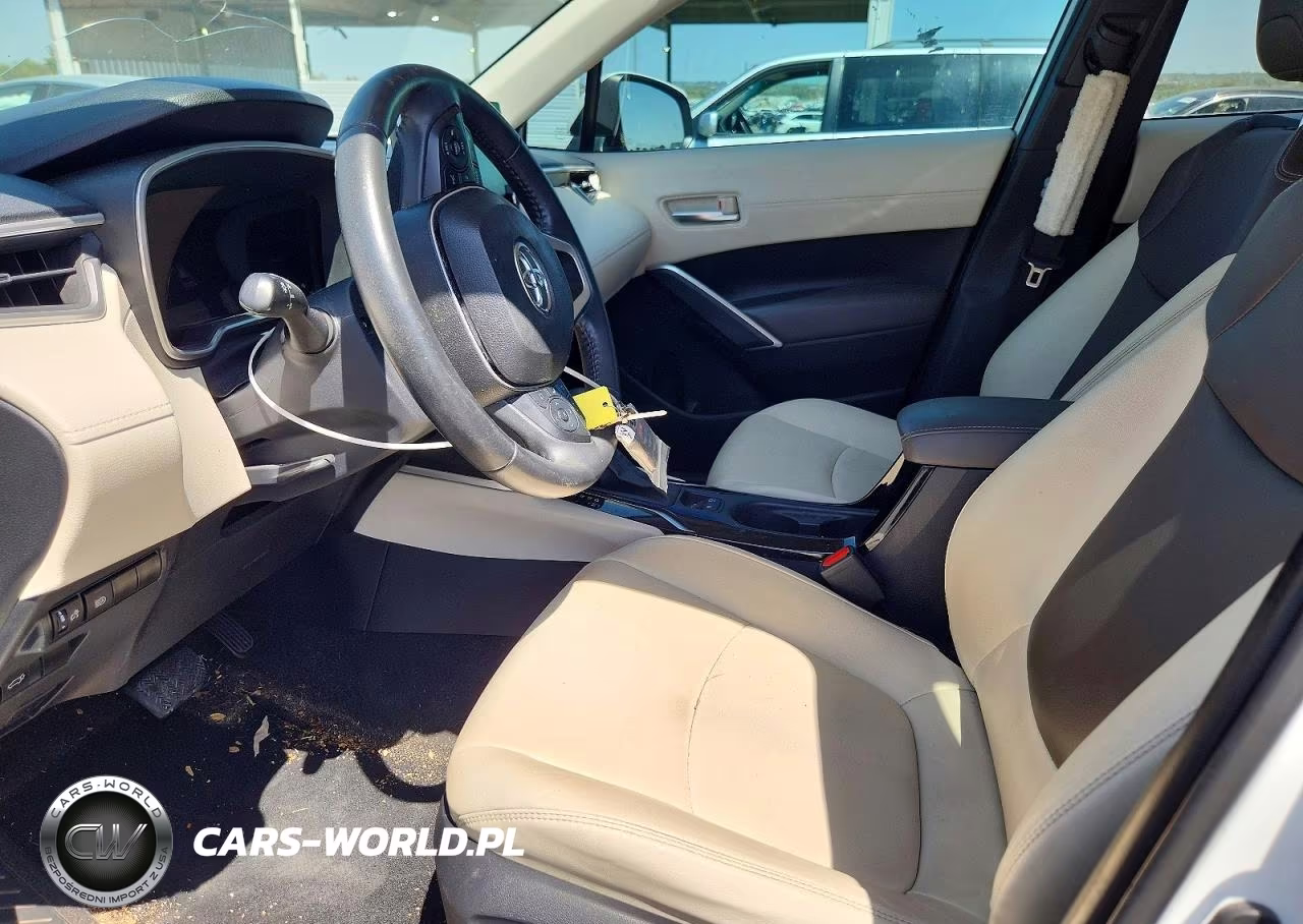 2022 Toyota Corolla Cross Xle VIN:7MUDAAAG5NV008282 - 7