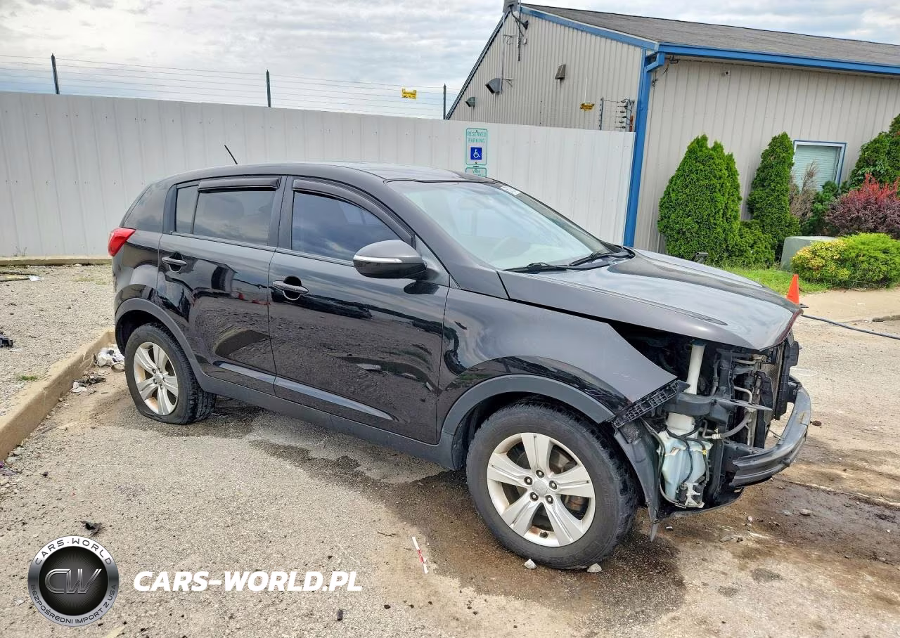 2013 Kia Sportage Lx VIN:KNDPB3A27D7475295 - 4