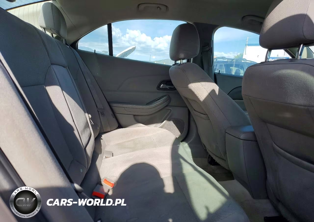 2014 Chevrolet Malibu Ls VIN:1G11B5SLXEF175792 - 10