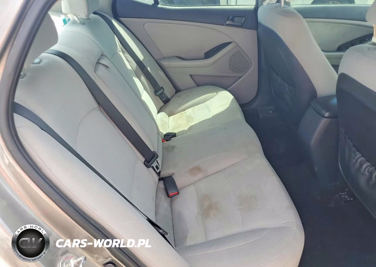 2013 Kia Optima Lx VIN:5XXGM4A77DG199137 - 10