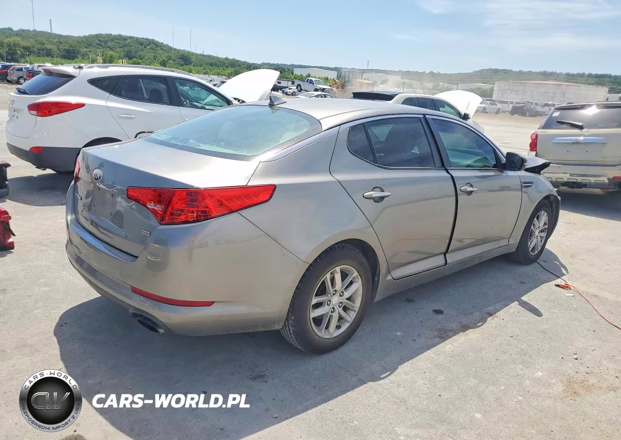2013 Kia Optima Lx VIN:5XXGM4A77DG199137 - 3