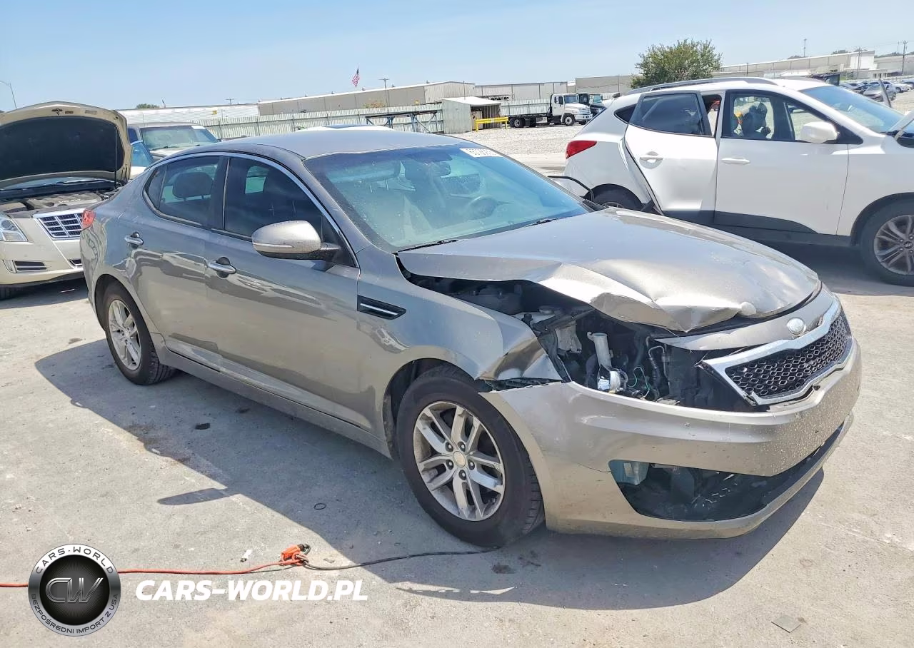 2013 Kia Optima Lx VIN:5XXGM4A77DG199137 - 4