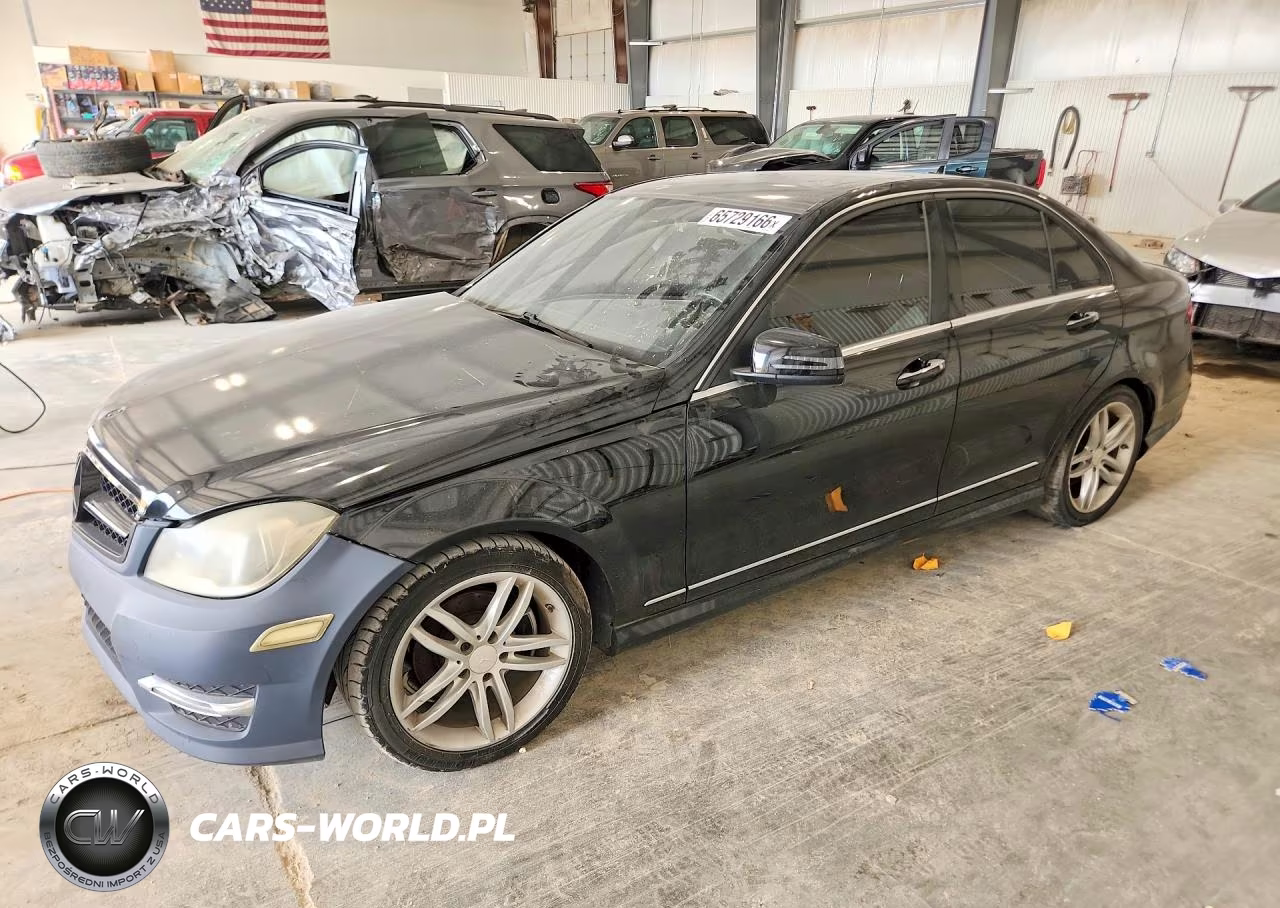 2014 Mercedes-Benz C 250 – zdjęcie 1 z 12