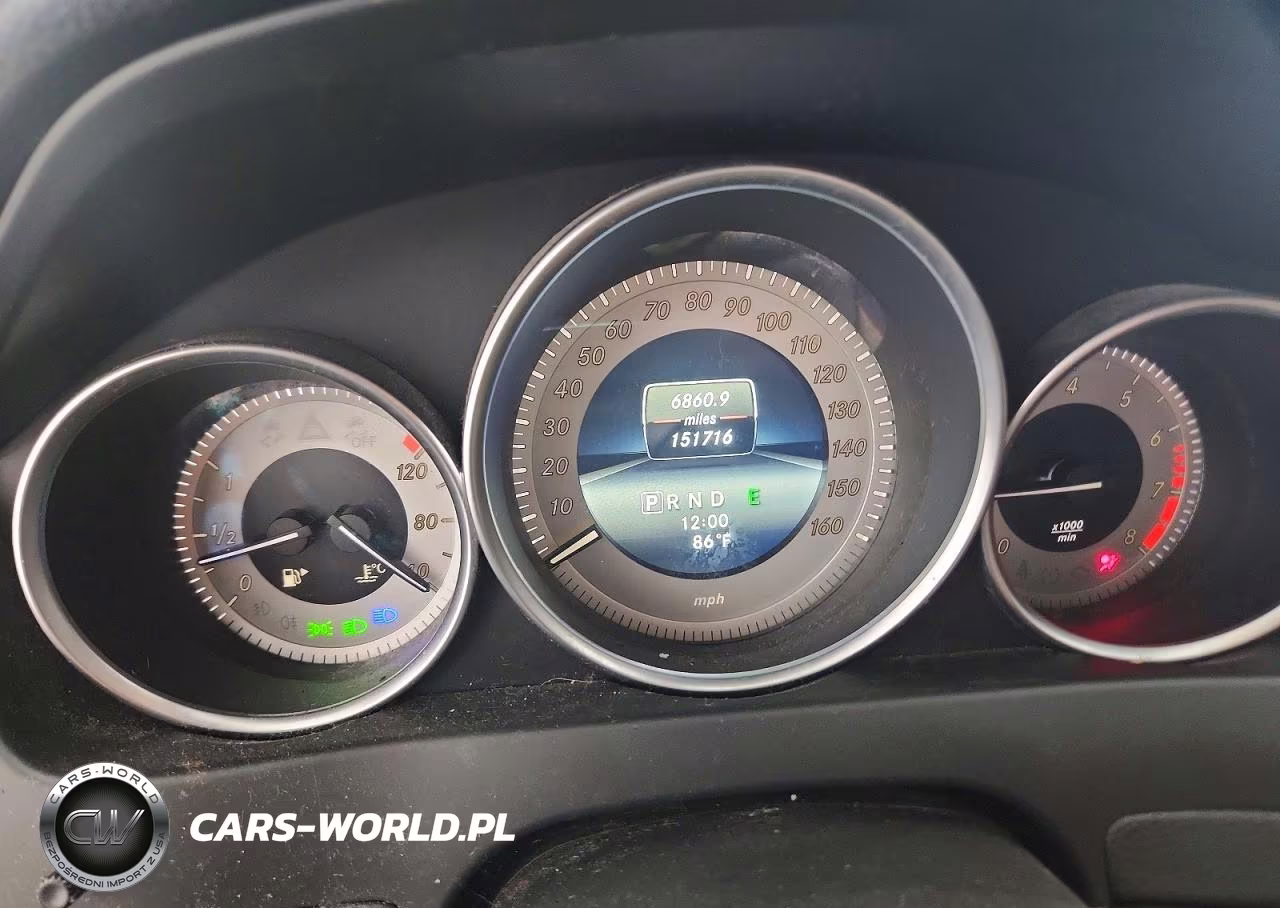 2014 Mercedes-Benz C 250 VIN:WDDGF4HB9EA962640 - 9