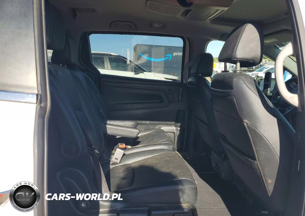 2022 Honda Odyssey Touring VIN:5FNRL6H83NB016083 - 11