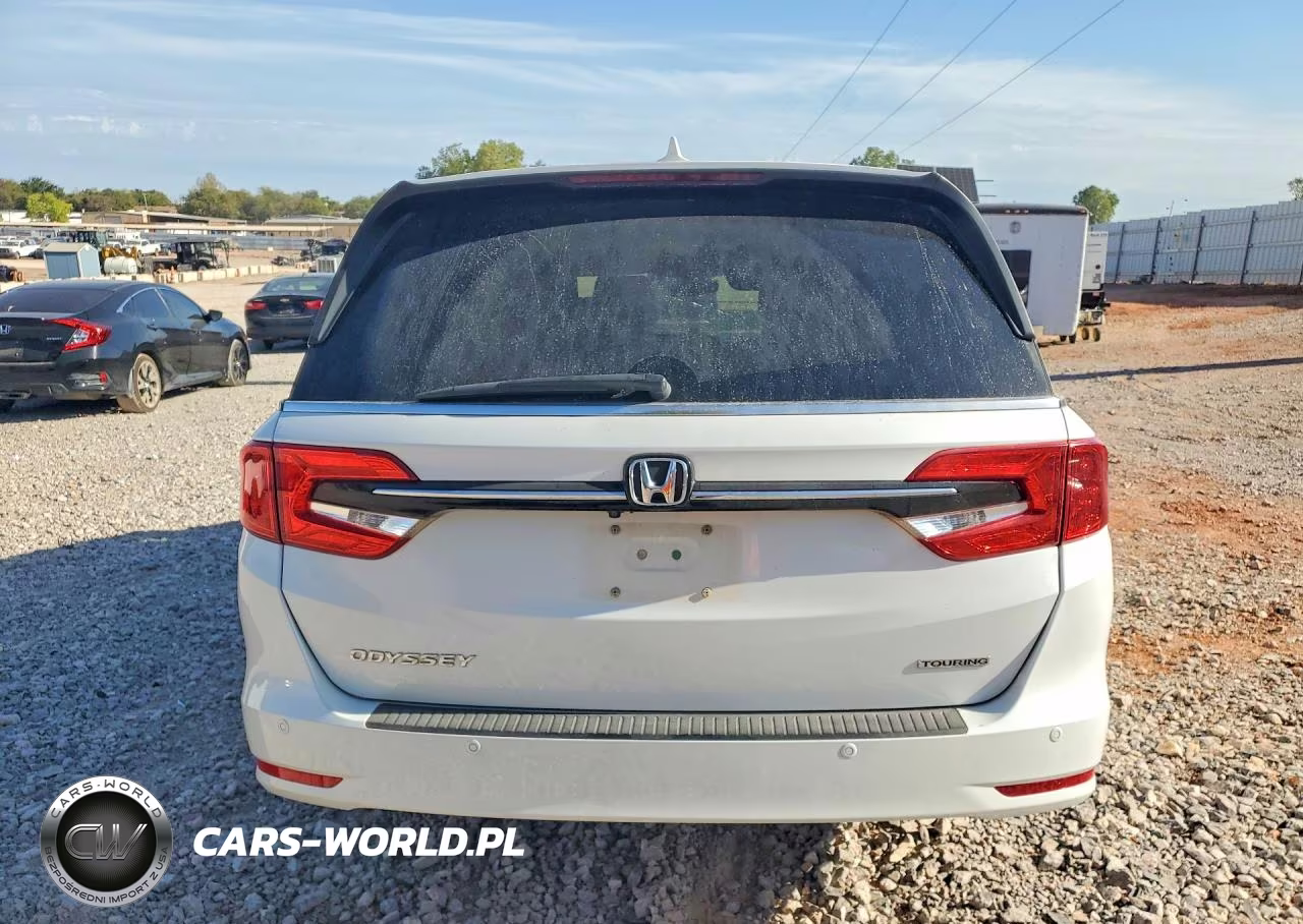 2022 Honda Odyssey Touring VIN:5FNRL6H83NB016083 - 6