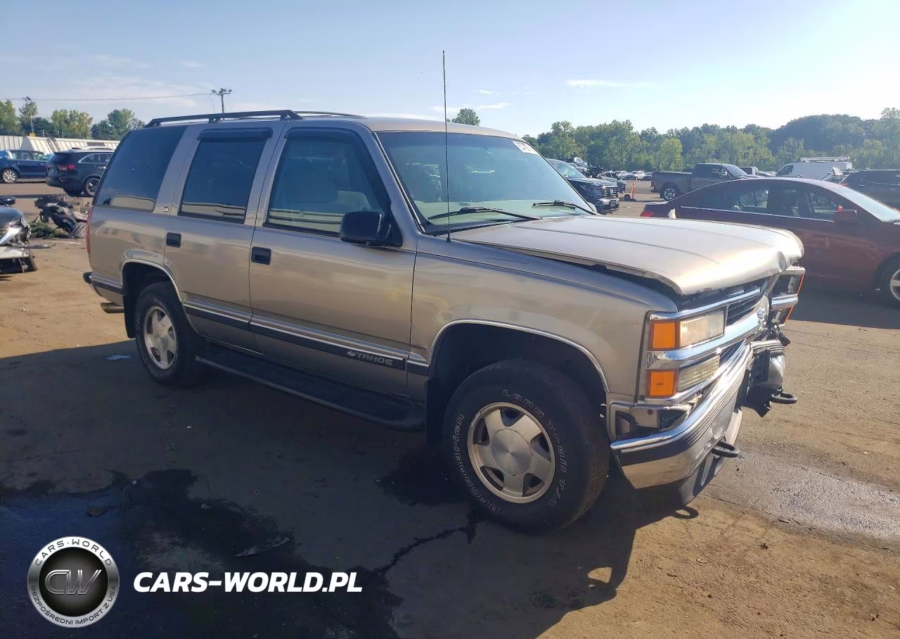 1999 Chevrolet Tahoe K1500 VIN:1GNEK13R7XJ534625 - 4