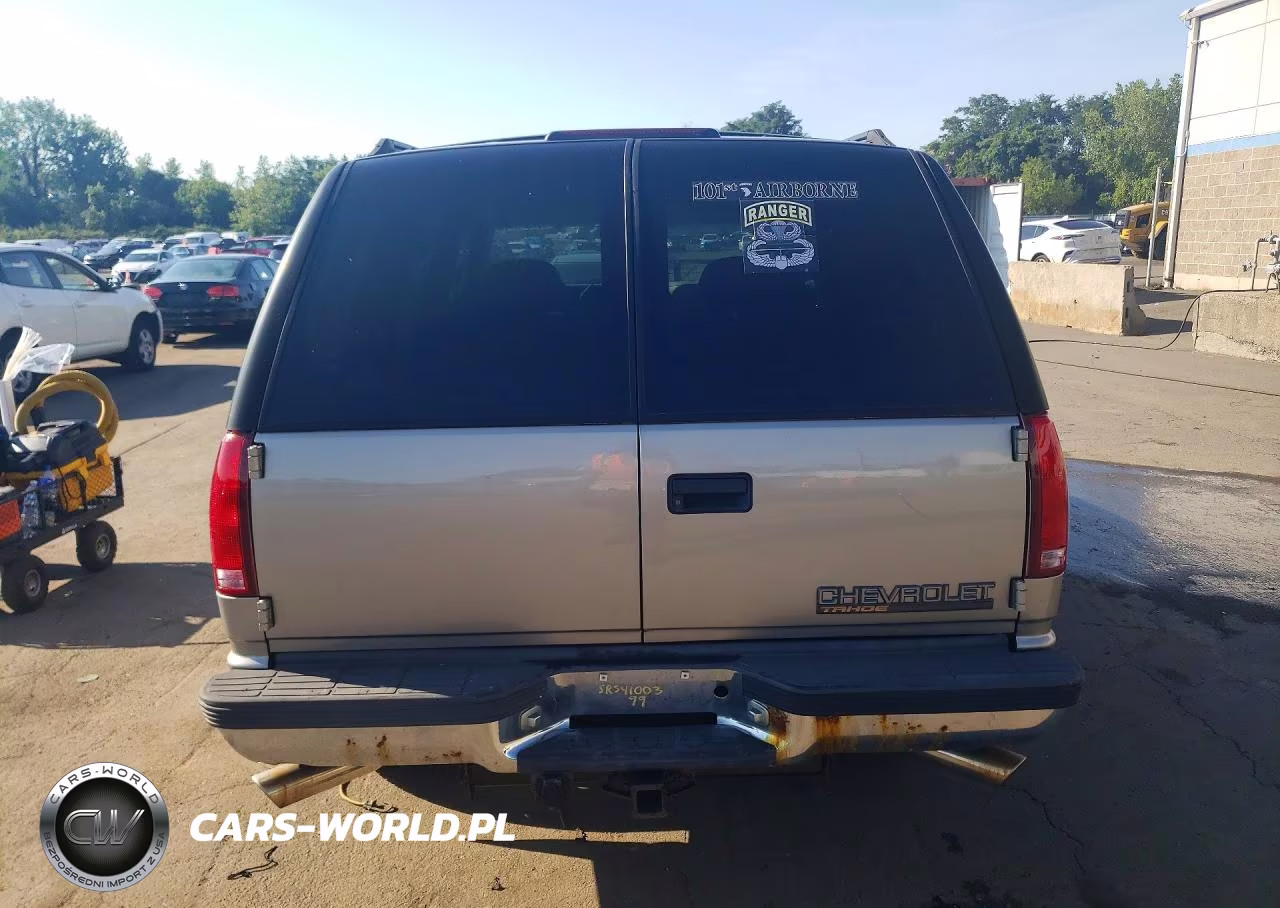 1999 Chevrolet Tahoe K1500 VIN:1GNEK13R7XJ534625 - 6