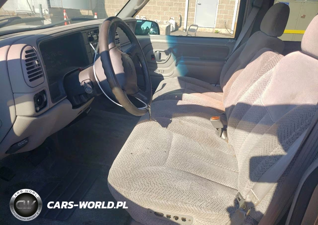 1999 Chevrolet Tahoe K1500 VIN:1GNEK13R7XJ534625 - 7