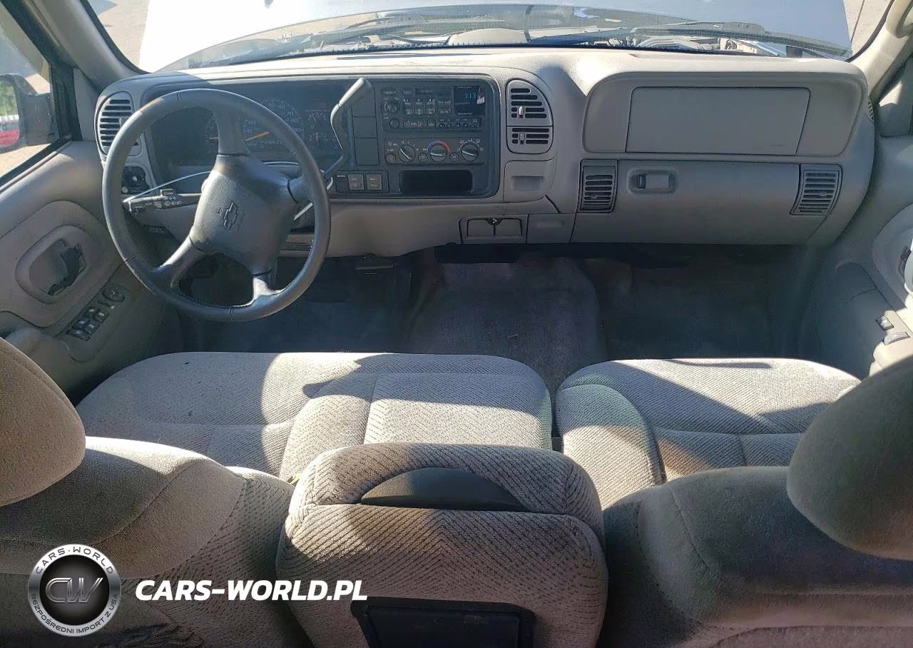 1999 Chevrolet Tahoe K1500 VIN:1GNEK13R7XJ534625 - 8