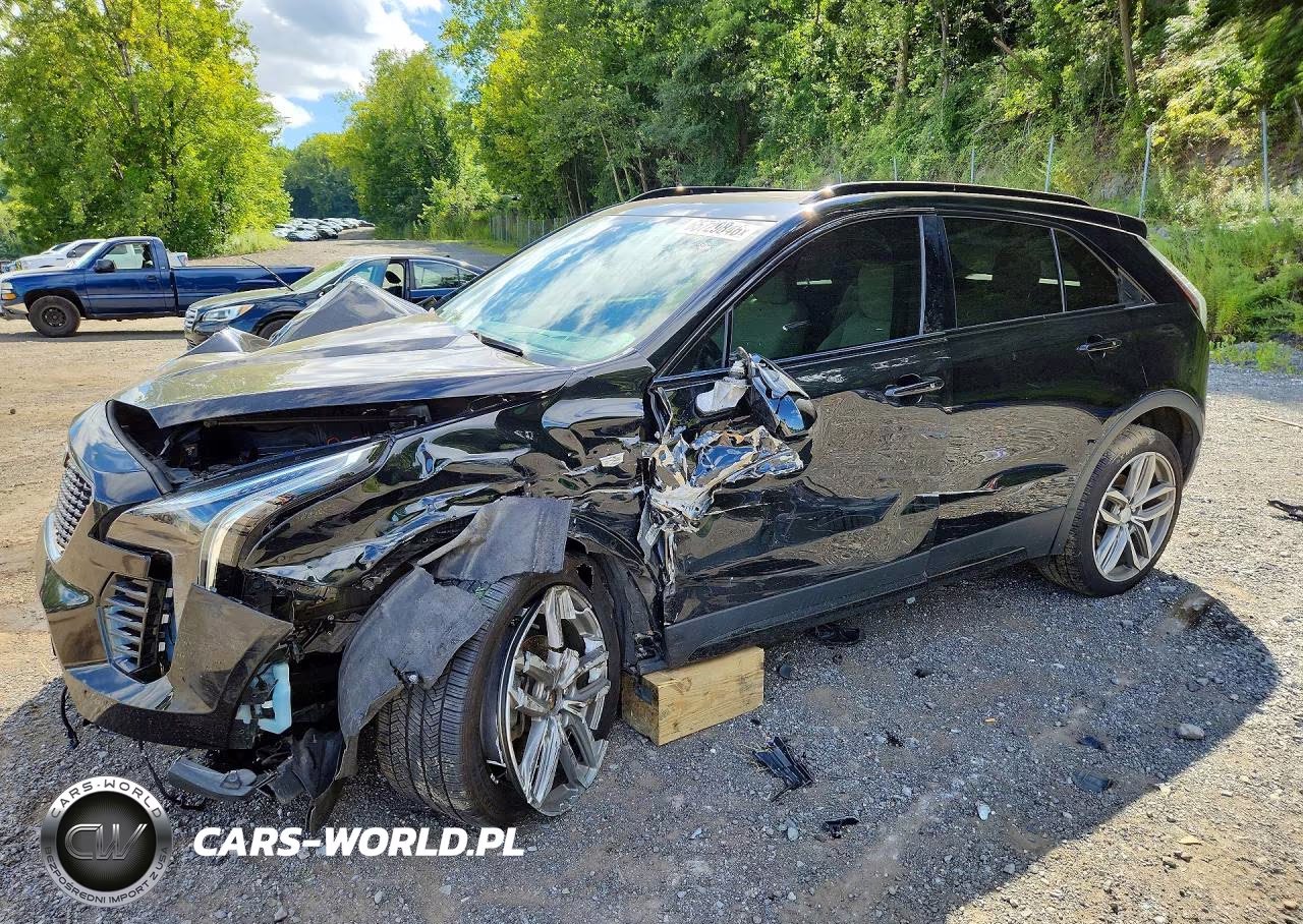 2019 Cadillac Xt4 Sport VIN:1GYFZFR45KF115499 - 1