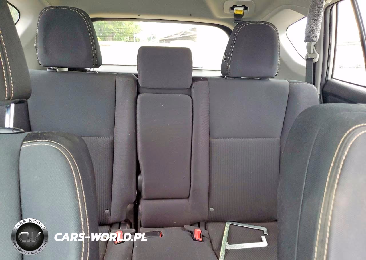 2015 Toyota Rav4 Xle VIN:2T3RFREV2FW265425 - 10