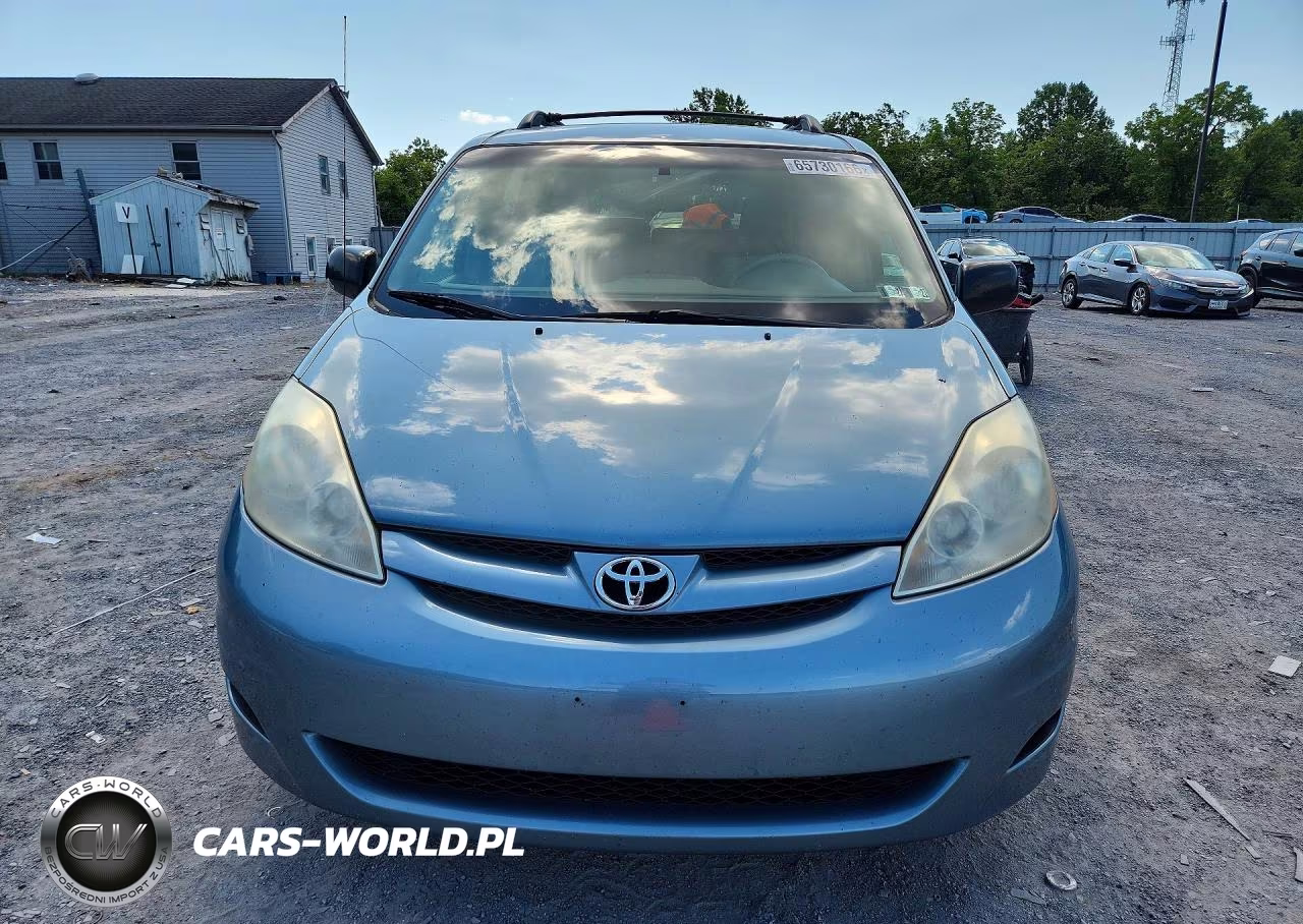 2009 Toyota Sienna Le 7-Passenger VIN:5TDZK23C69S245883 - 5