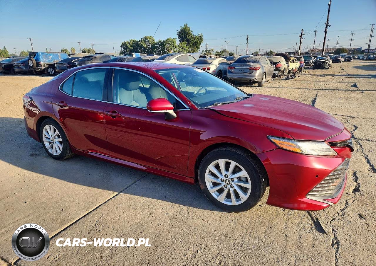 2022 Toyota Camry Le VIN:4T1R11AK1NU071021 - 4