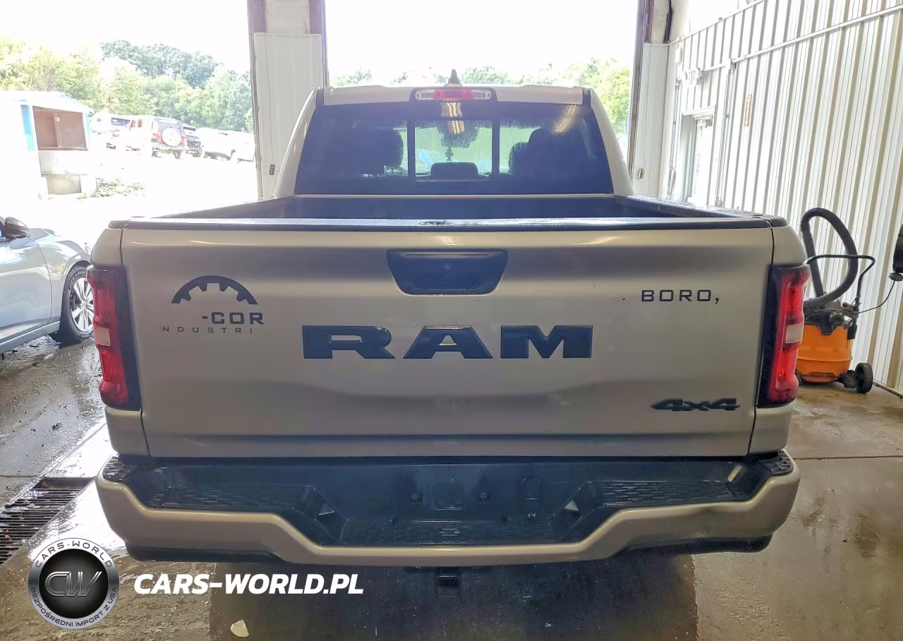 2025 Ram 1500 VIN:1C6RRFGG6SN665260 - 6