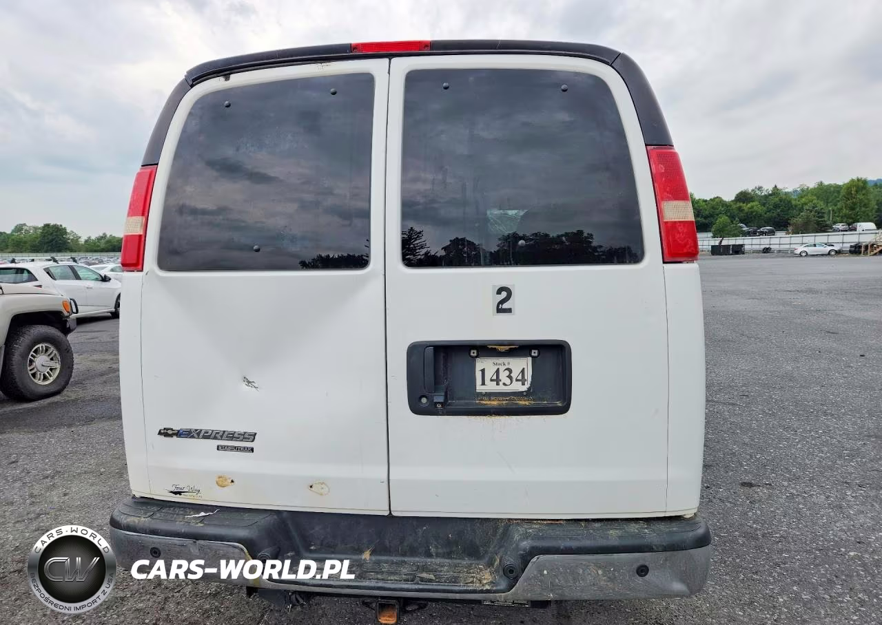 2015 Chevrolet Express VIN:1GAZG1FF3F1236206 - 6