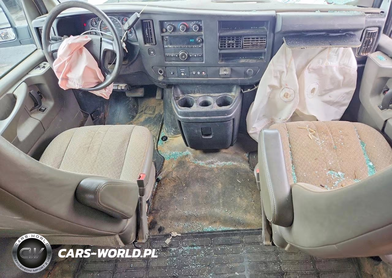 2015 Chevrolet Express VIN:1GAZG1FF3F1236206 - 8