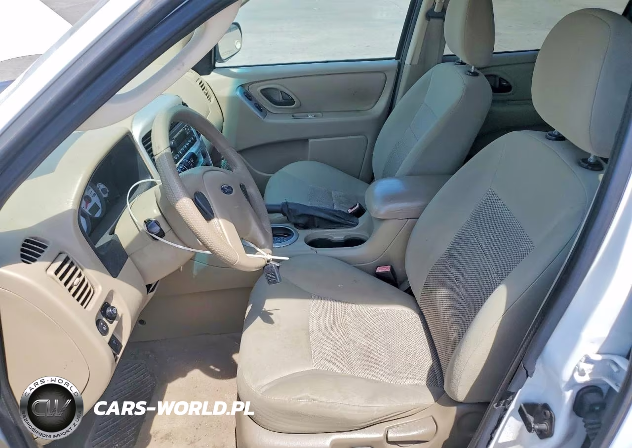 2007 Ford Escape Xlt VIN:1FMYU03147KA49594 - 7