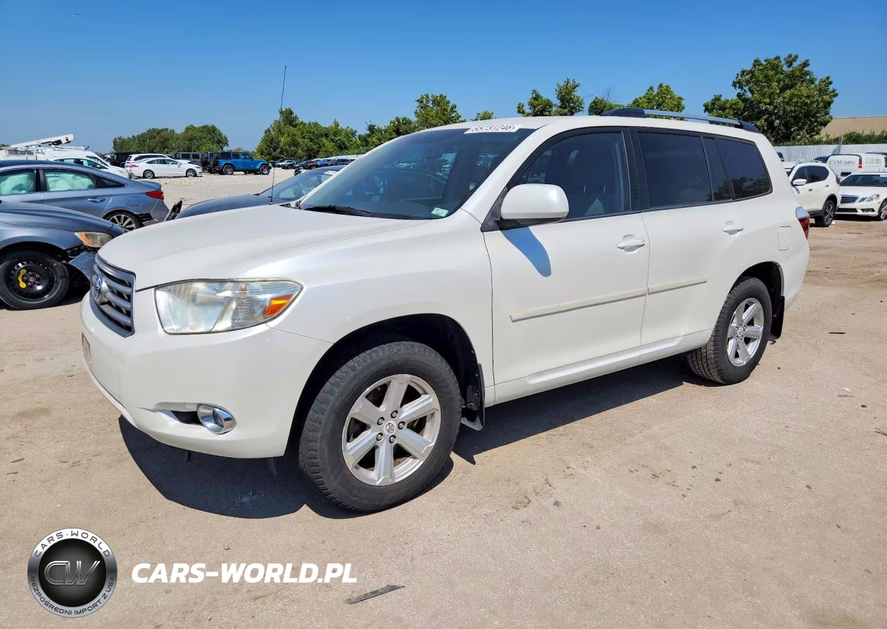 2010 Toyota Highlander Base