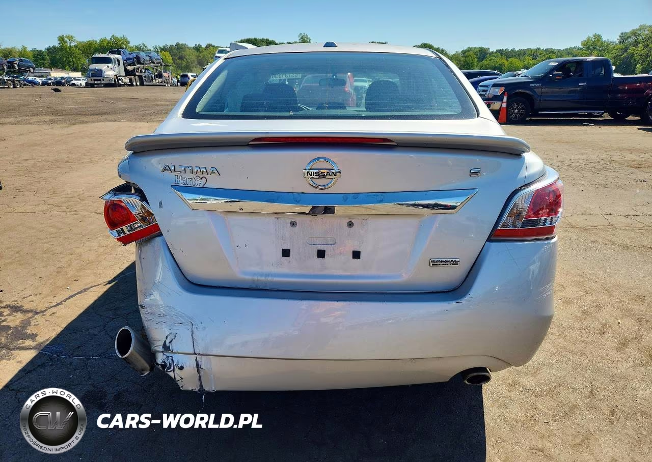 2015 Nissan Altima 2.5 S VIN:1N4AL3AP2FC594158 - 6