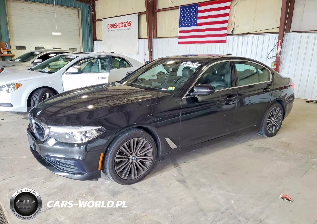 2019 BMW 530 Xi – zdjęcie 1 z 12