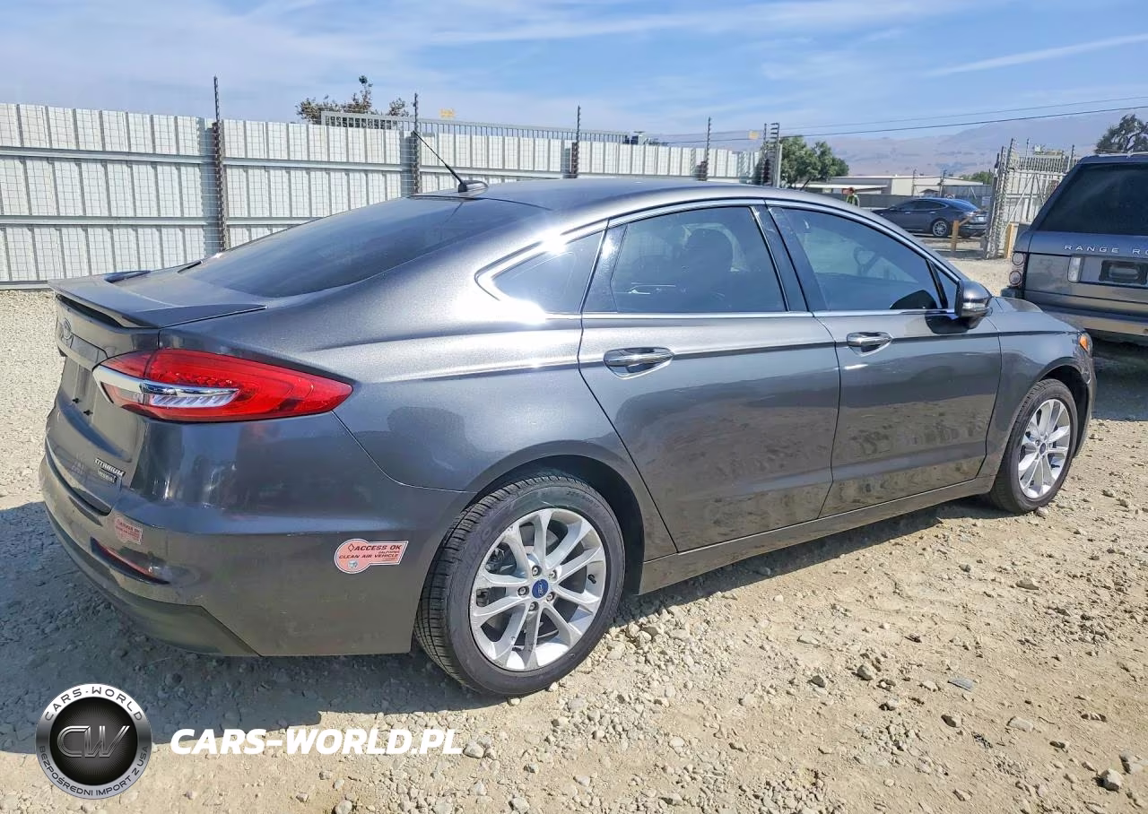2020 Ford Fusion Titanium VIN:3FA6P0SU5LR171004 - 3