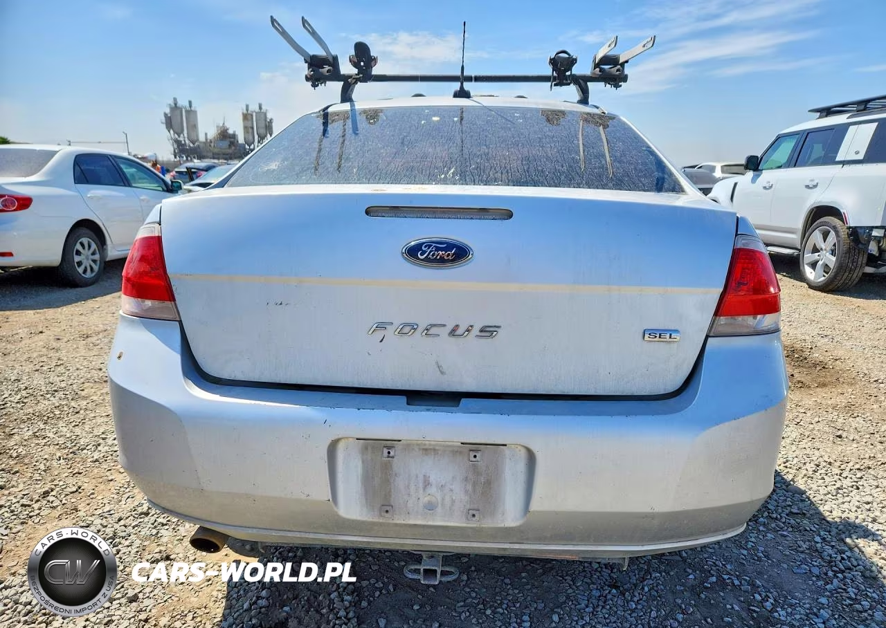 2010 Ford Focus Sel VIN:1FAHP3HN1AW205749 - 6