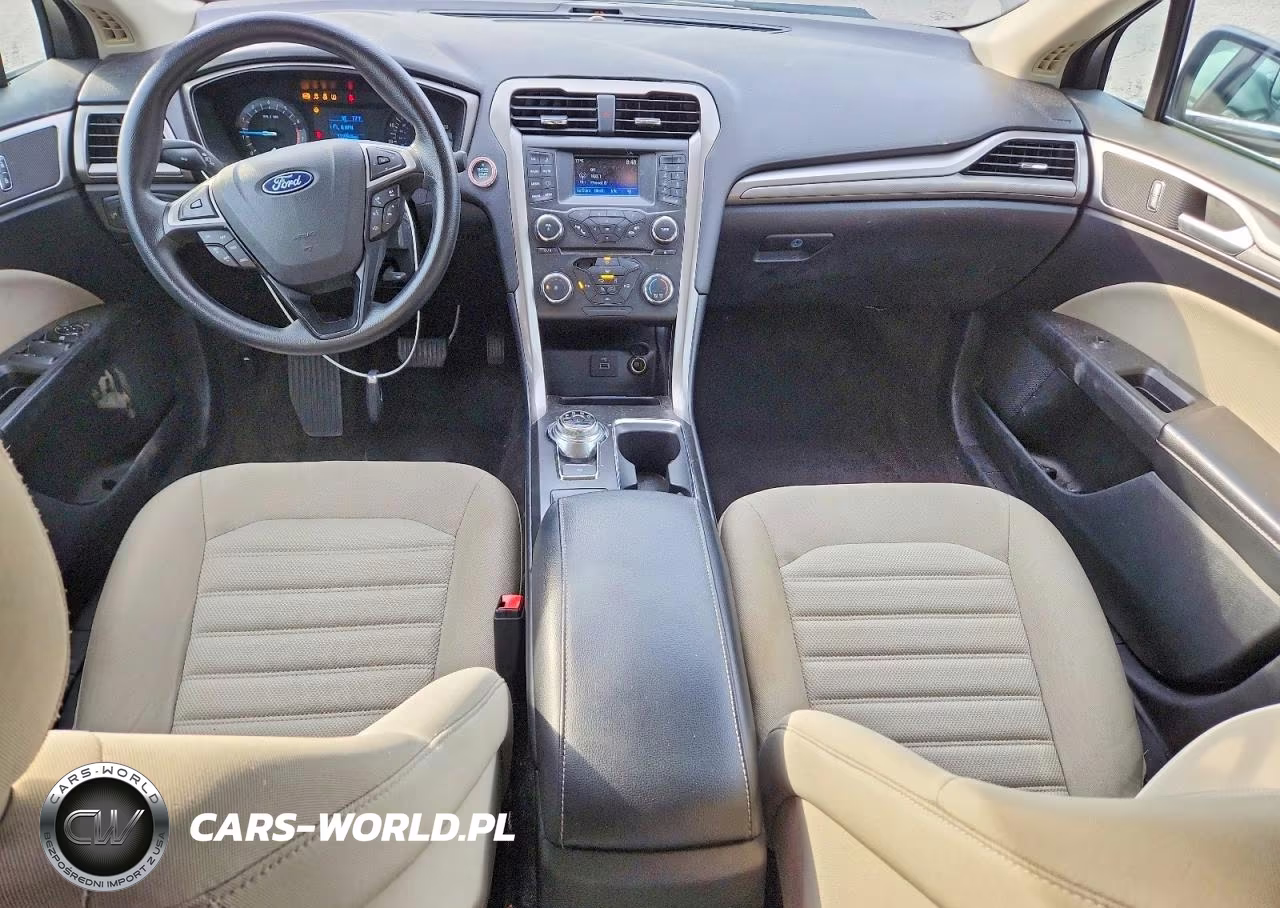 2018 Ford Fusion S VIN:3FA6P0G7XJR146812 - 8