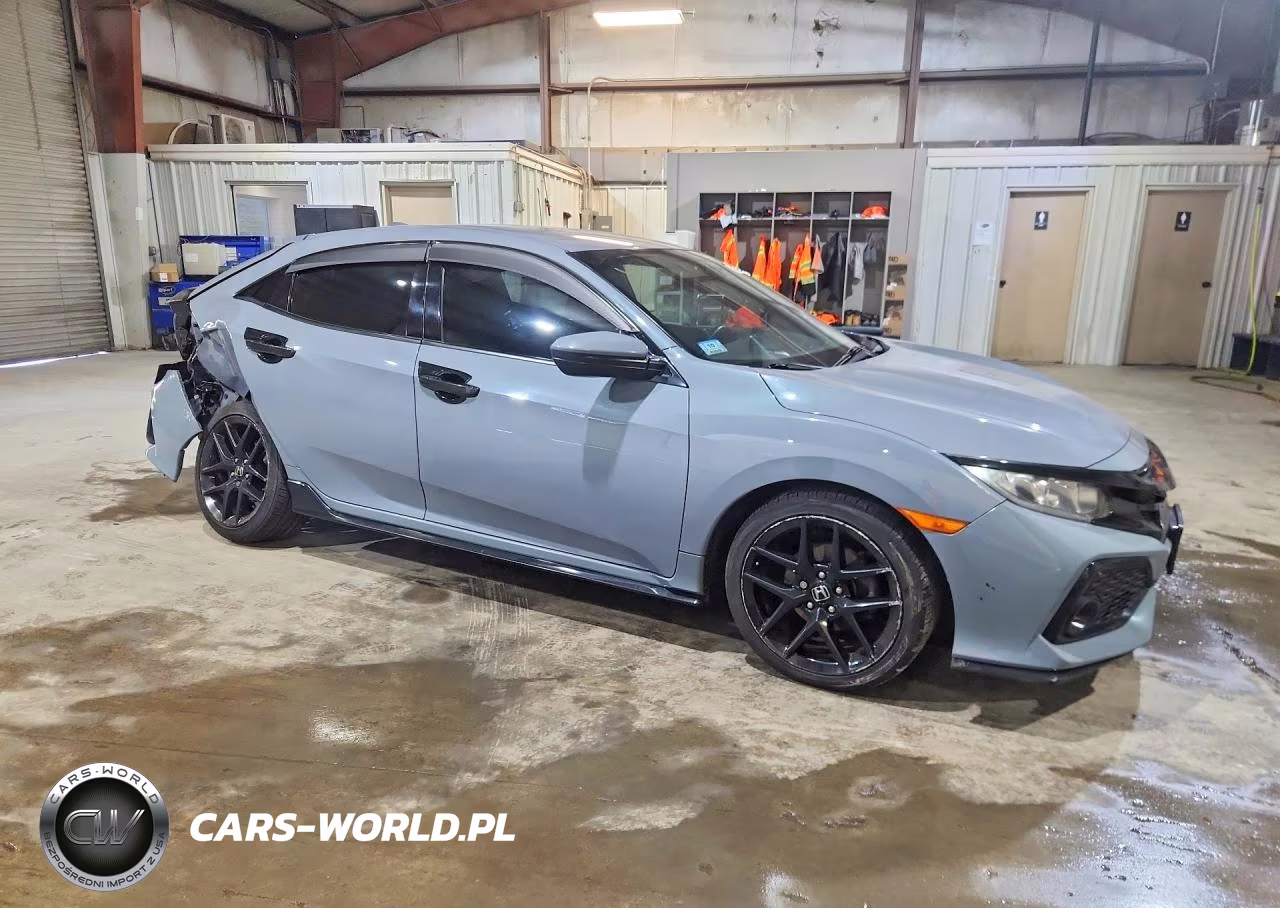 2017 Honda Civic Sport VIN:SHHFK7H44HU409201 - 4
