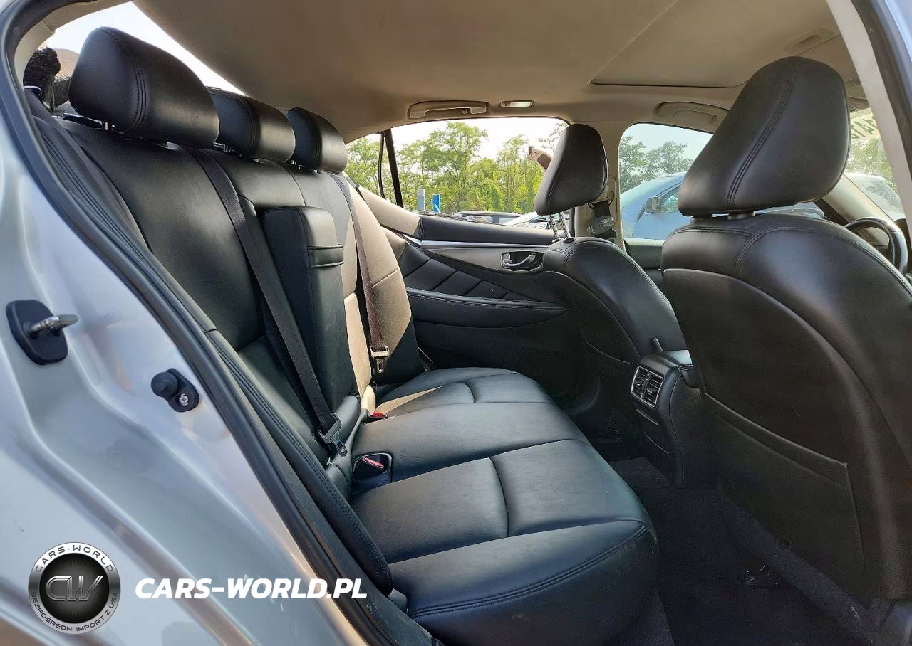2015 Infiniti Q50 Premium VIN:JN1BV7AR2FM413624 - 10