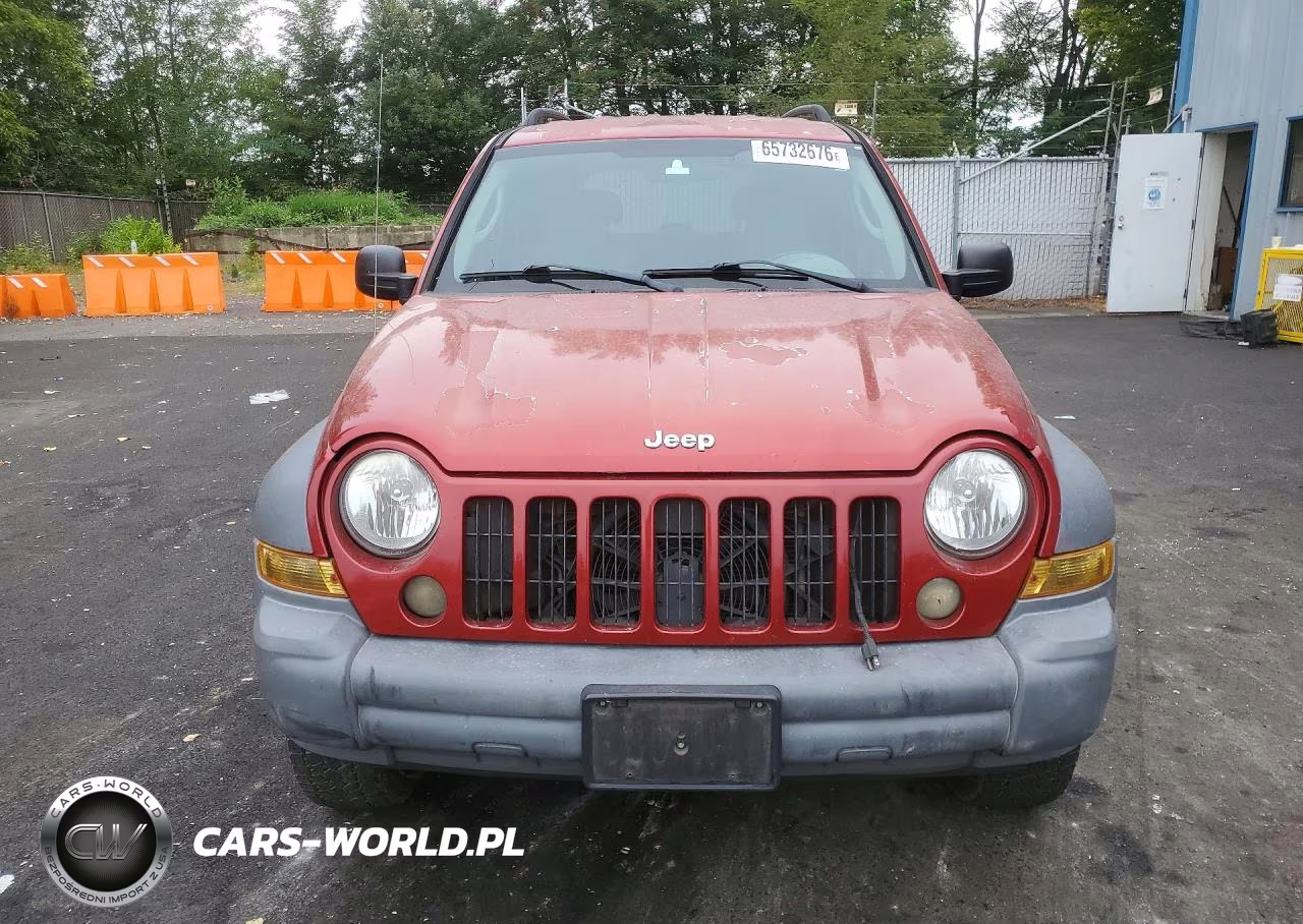 2005 Jeep Liberty Sport VIN:1J4GL485X5W680761 - 5