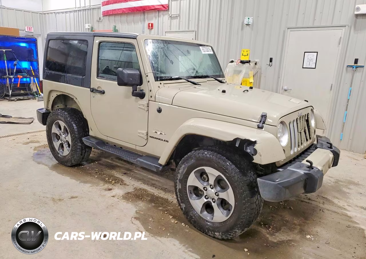 2017 Jeep Wrangler Sahara VIN:1C4AJWBG8HL730392 - 4