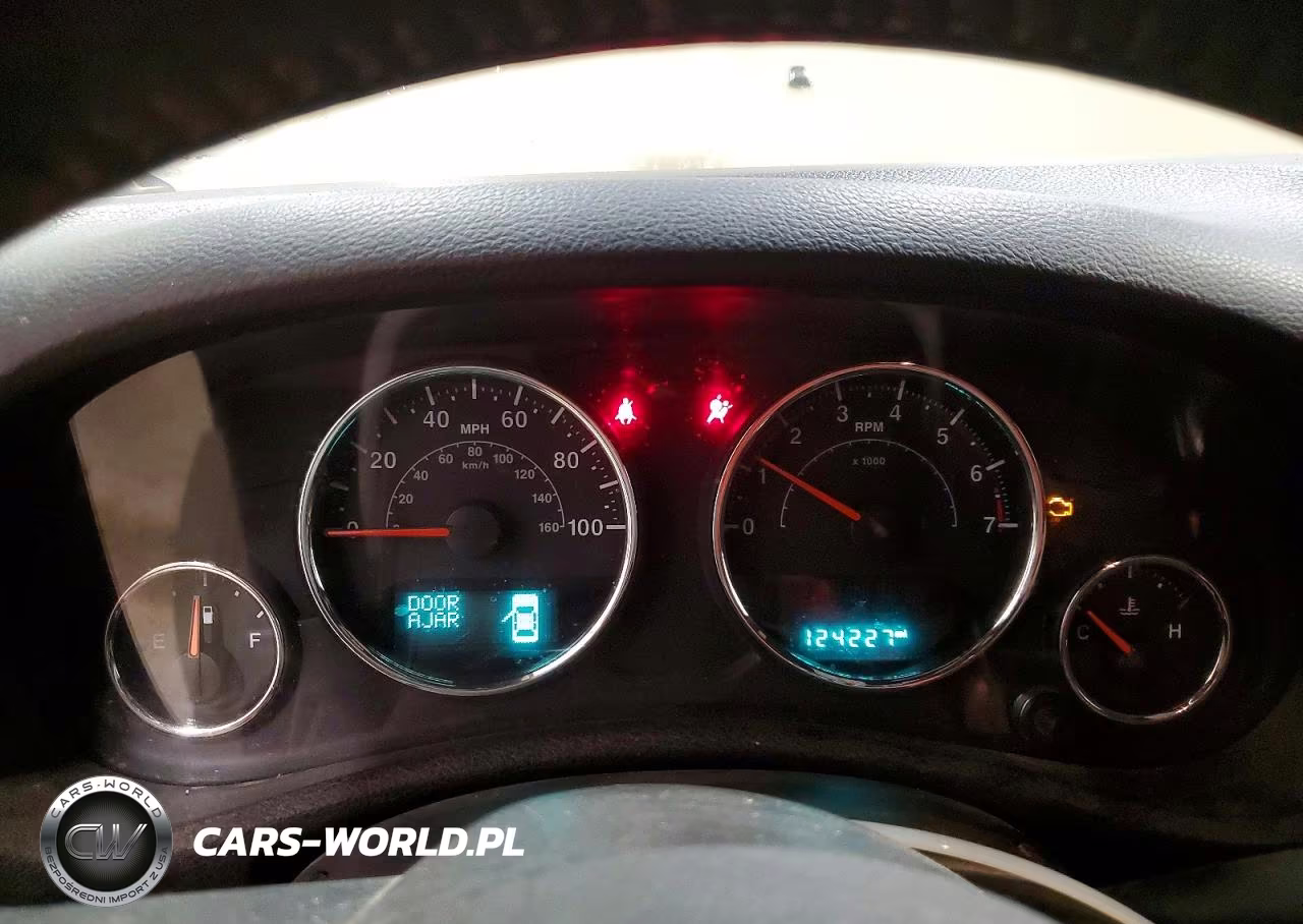 2017 Jeep Wrangler Sahara VIN:1C4AJWBG8HL730392 - 9
