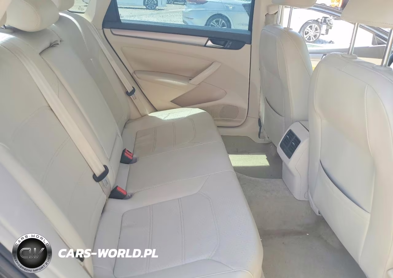 2014 Volkswagen Passat Se VIN:1VWBH7A33EC018756 - 10