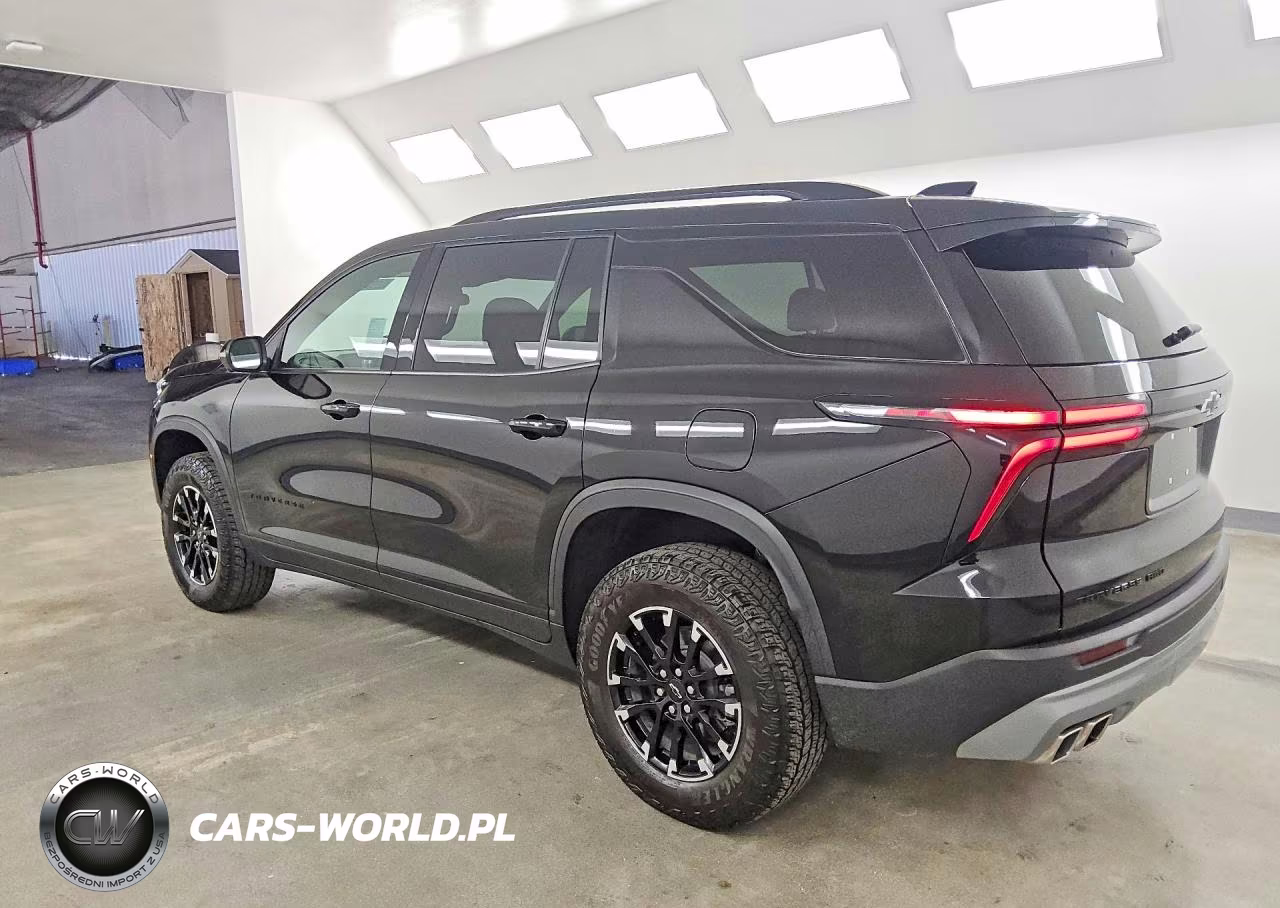 2025 Chevrolet Traverse Z71 VIN:1GNEVJRS2SJ129475 - 2