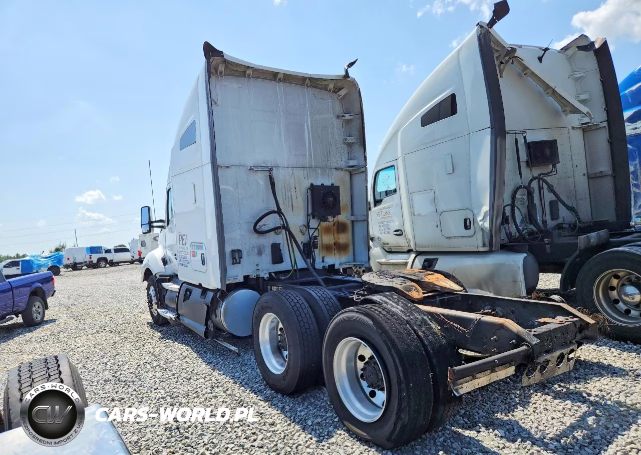 2017 Kenworth T680 Semi Truck VIN:1XKYDP9X8HJ127248 - 2