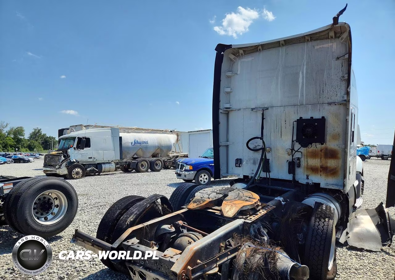 2017 Kenworth T680 Semi Truck VIN:1XKYDP9X8HJ127248 - 3