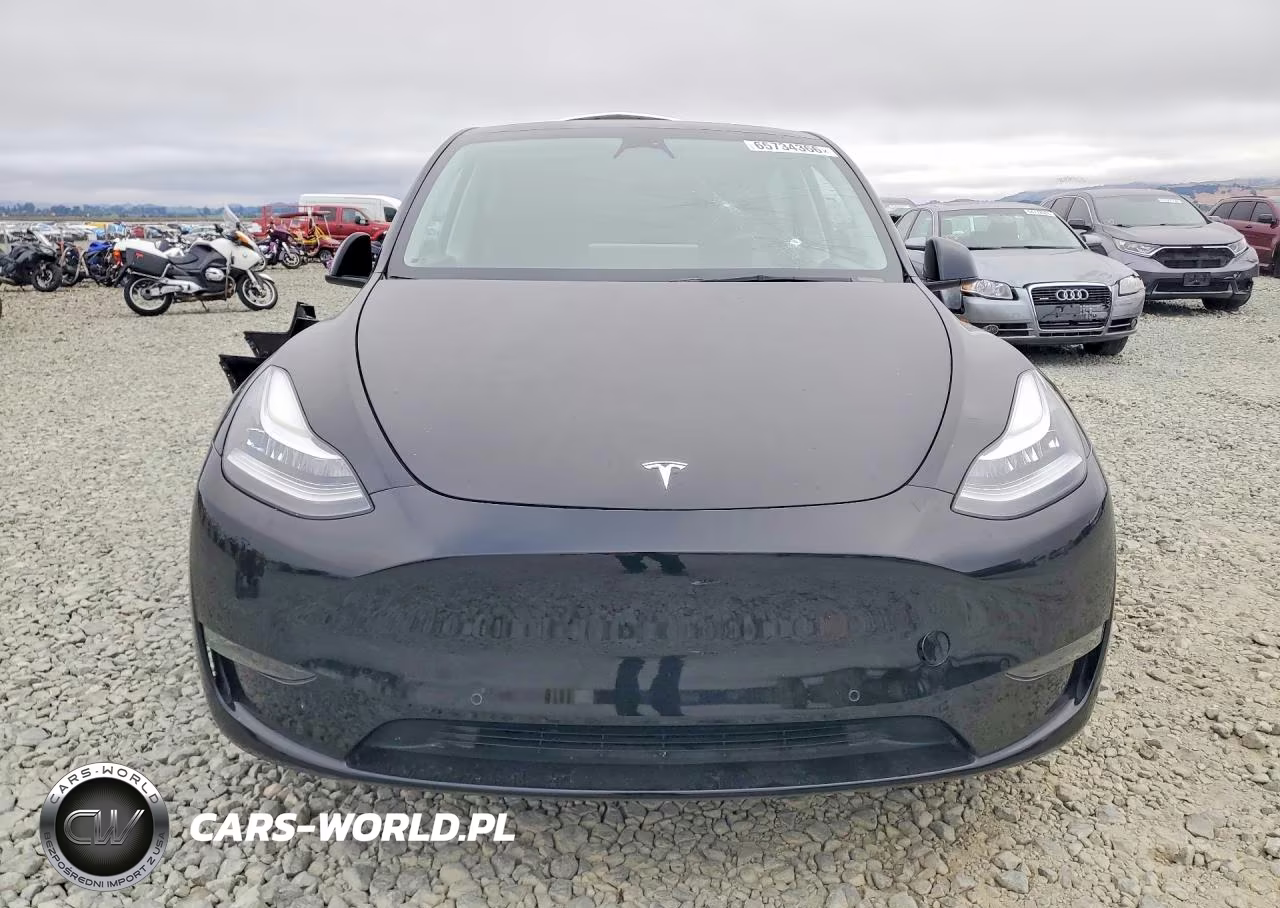 2022 Tesla Model Y VIN:7SAYGAEE7NF490036 - 5