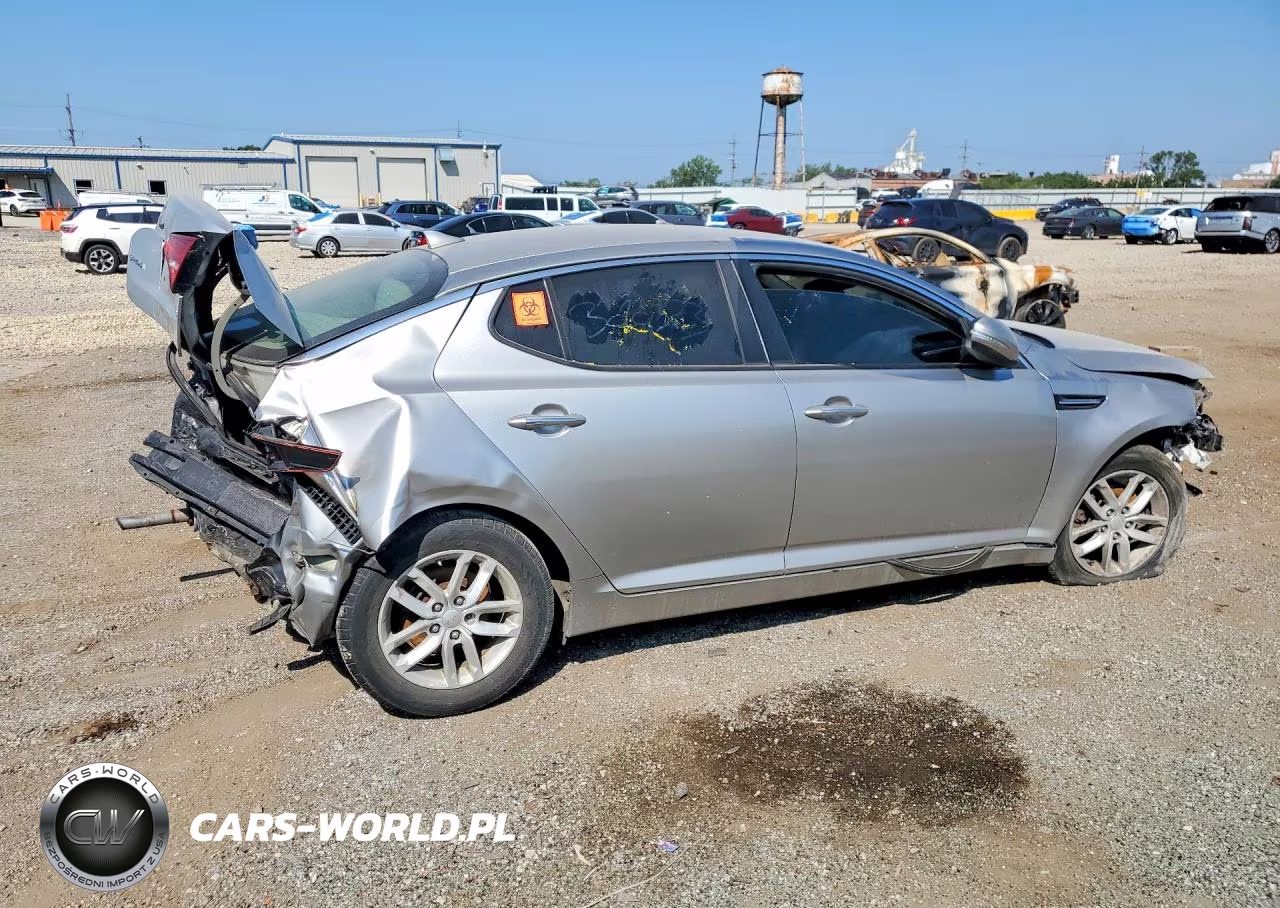 2012 Kia Optima Lx VIN:KNAGM4A77C5271051 - 3