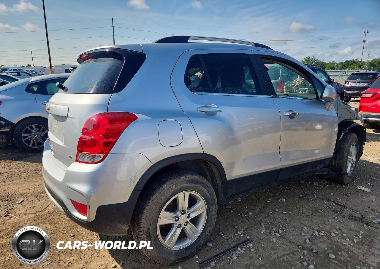 2020 Chevrolet Trax 1Lt VIN:KL7CJPSB3LB020718 - 3