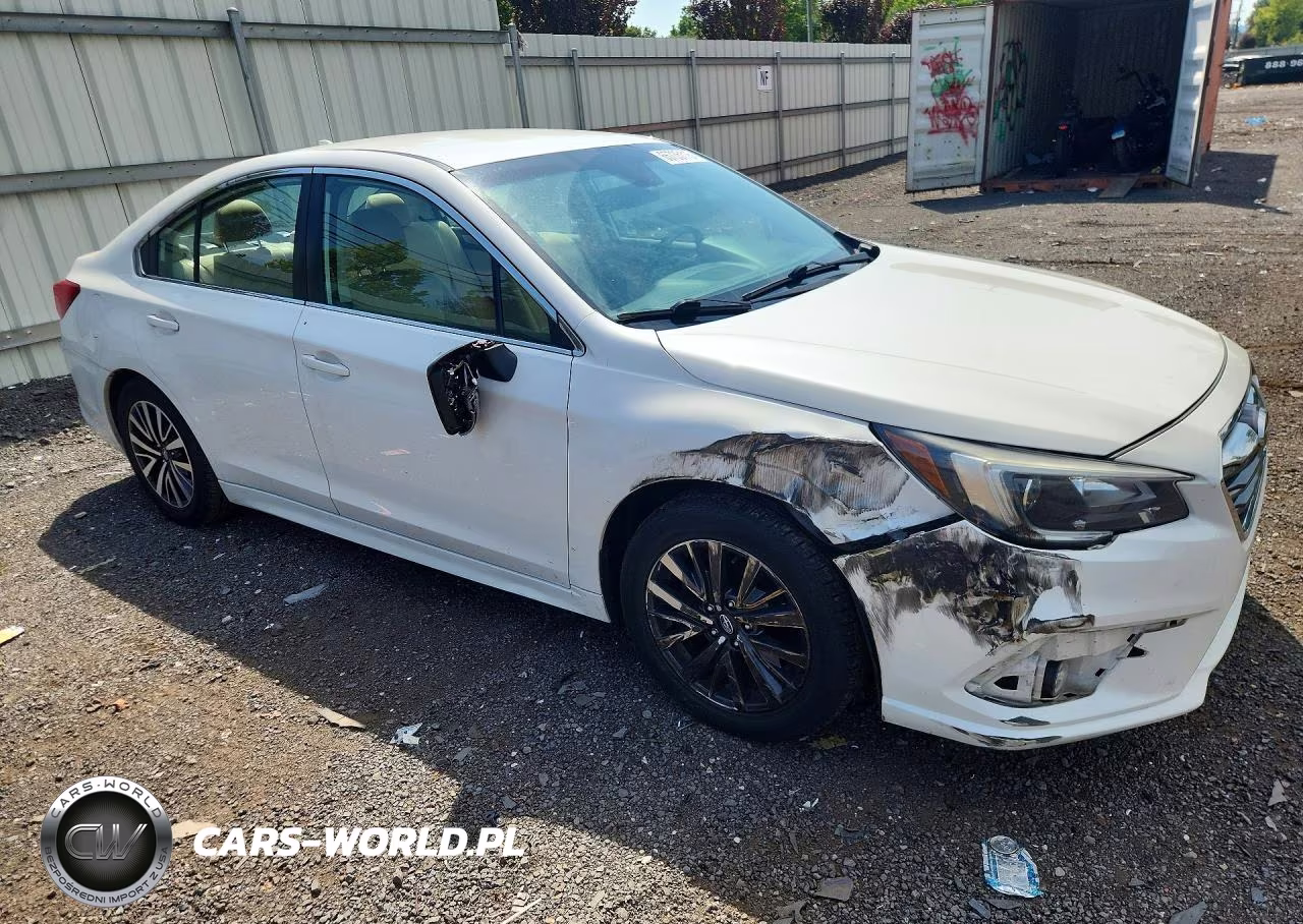 2019 Subaru Legacy 2.5I Premium VIN:4S3BNAF62K3015872 - 4