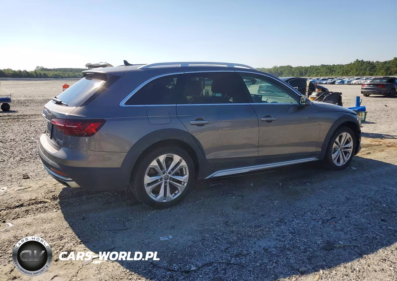 2021 Audi A4 Allroad Premium Plus VIN:WA18AAF45MA008329 - 3
