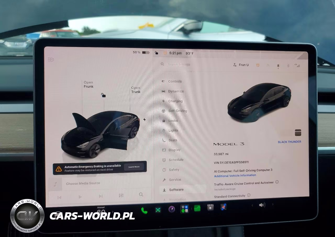 2023 Tesla Model 3 VIN:5YJ3E1EA5PF558511 - 9